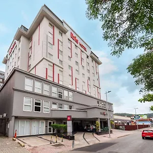 Отель Ibis, Жоинвили